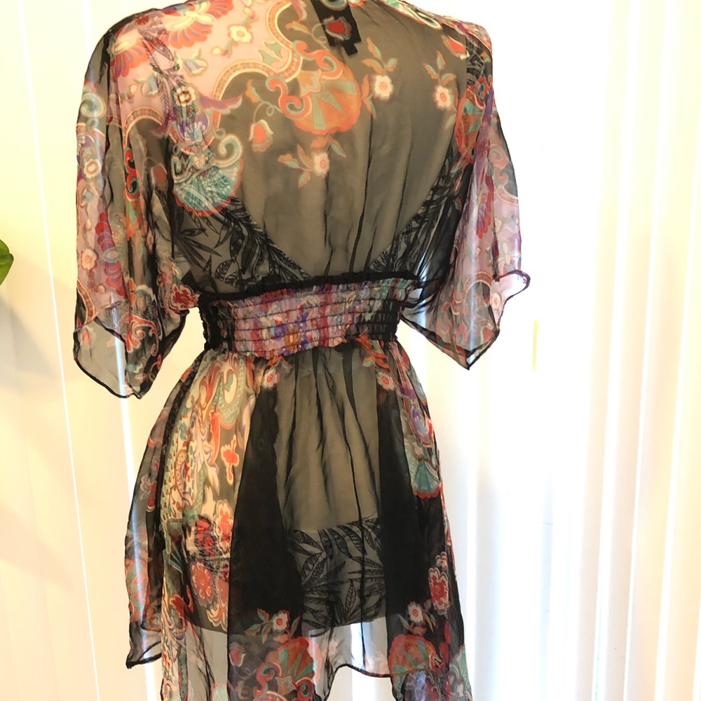 Swimsuit Coverup Floral plunging neckline V blouse snap up front - Picture 2 of 8